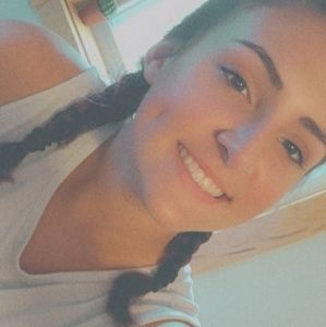 Meet your Posher, Cass